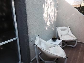 Erythros Boutique Hotel Ildir Ngoại thất bức ảnh